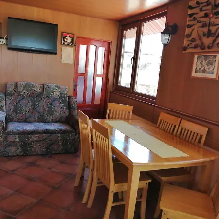 Casa Ecaterina * Două Mai